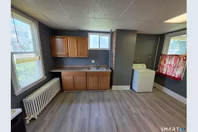 60 Waterville Street, Waterbury, CT 06710 - Photo 9