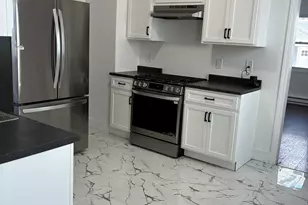 16 Vermont 1st Floor St, Waterbury, CT 06704 - Photo 9