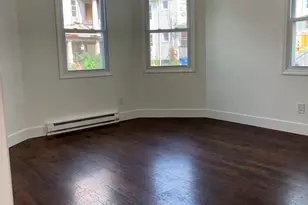 16 Vermont 1st Floor St, Waterbury, CT 06704 - Photo 5