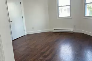 16 Vermont 1st Floor St, Waterbury, CT 06704 - Photo 3