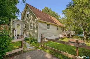 126 Deepwood Dr, Hebron, CT 06231 - Photo 3