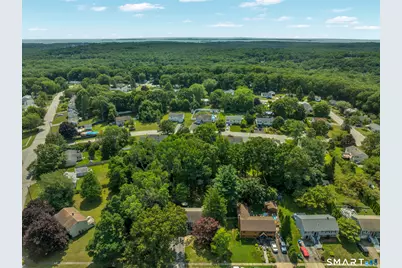 197 Breezy Knolls, Groton, CT 06355 - Photo 37