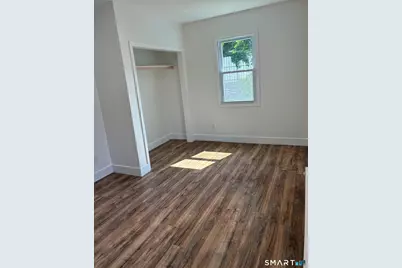 16 Vermont 2nd Floor Street #2, Waterbury, CT 06704 - Photo 11