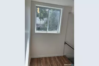 16 Vermont 2nd Floor Street #2, Waterbury, CT 06704 - Photo 17