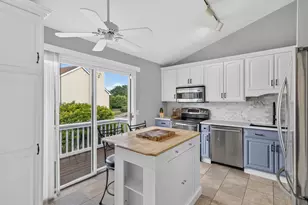25 Penny Ln, New London, CT 06320 - Photo 15