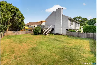 25 Penny Lane, New London, CT 06320 - Photo 5