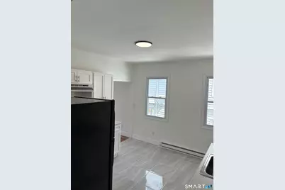 16 Vermont 3rd Floor Street #3, Waterbury, CT 06704 - Photo 13