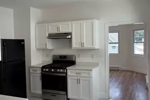 16 Vermont 3rd Floor St, Waterbury, CT 06704 - Photo 1