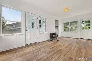82 Laurel St, Stratford, CT 06615 - Photo 17