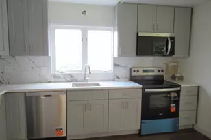 625 Clark St, Bridgeport, CT 06606 - Photo 9