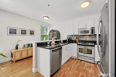 16-18 Ann Street #26, Norwalk, CT 06854 - Photo 5
