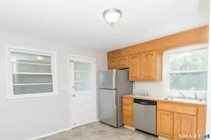438 High St, Fairfield, CT 06824 - Photo 7