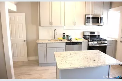 35 Ives Street, Waterbury, CT 06704 - Photo 3