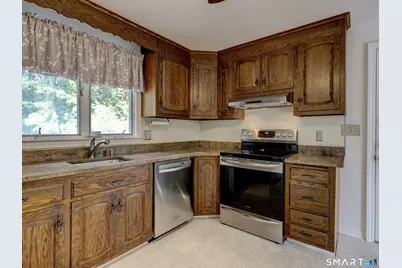 110 Shirley Road, Torrington, CT 06790 - Photo 9