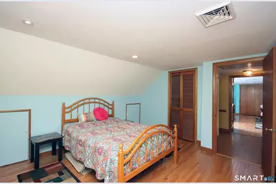 69 Hill Avenue, Wallingford, CT 06492 - Photo 31