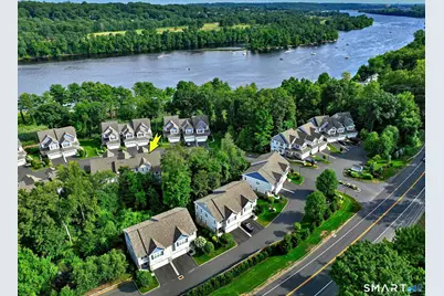 560 River Road #30, Shelton, CT 06484 - Photo 5