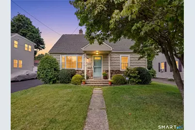 294 Burnsford Avenue, Bridgeport, CT 06606 - Photo 37