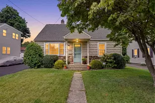 294 Burnsford Ave, Bridgeport, CT 06606 - Photo 37