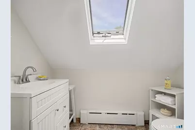 294 Burnsford Avenue, Bridgeport, CT 06606 - Photo 27