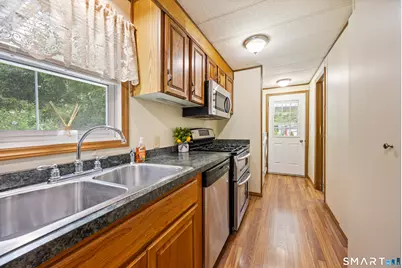 8 Redstone Street, Southington, CT 06489 - Photo 7