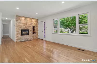 102 Andrews Avenue, Milford, CT 06460 - Photo 9