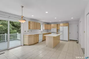 49 Melissa Dr, North Haven, CT 06473 - Photo 13