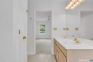 49 Melissa Dr, North Haven, CT 06473 - Photo 27