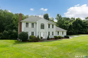 49 Melissa Dr, North Haven, CT 06473 - Photo 3