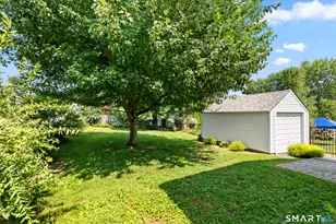 61 Chamberlain Rd, Wethersfield, CT 06109 - Photo 5