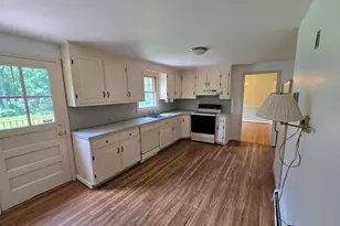 10 Laurwood Dr, Bolton, CT 06043 - Photo 5
