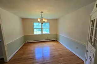 10 Laurwood Dr, Bolton, CT 06043 - Photo 7
