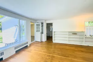 19 Armory St, Hamden, CT 06517 - Photo 11