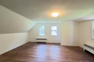 19 Armory St, Hamden, CT 06517 - Photo 33