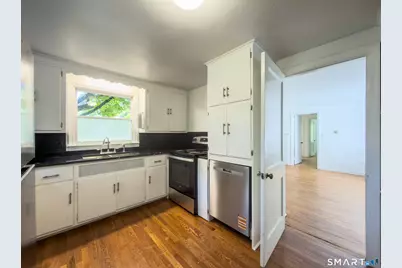 19 Armory Street, Hamden, CT 06517 - Photo 7