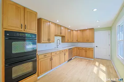 15 Clearview Avenue, Danbury, CT 06811 - Photo 13