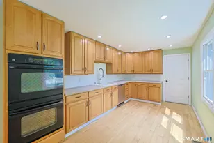 15 Clearview Ave, Danbury, CT 06811 - Photo 13