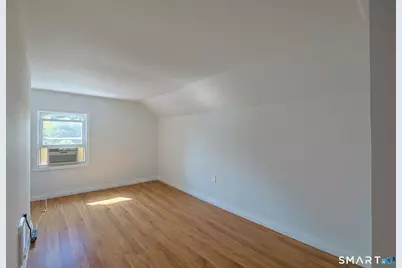 15 Clearview Avenue, Danbury, CT 06811 - Photo 21