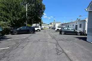 422 Main St, East Haven, CT 06512 - Photo 5