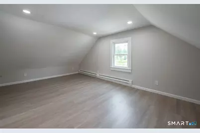 15 Johnson Avenue, Stratford, CT 06614 - Photo 21