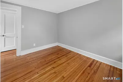 15 Johnson Avenue, Stratford, CT 06614 - Photo 27