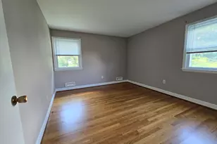 11 Eastwood Rd, West Hartford, CT 06117 - Photo 13