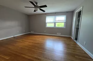 11 Eastwood Rd, West Hartford, CT 06117 - Photo 15