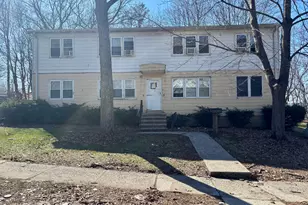 69 Oak Ridge Dr, New Haven, CT 06513 - Photo 1
