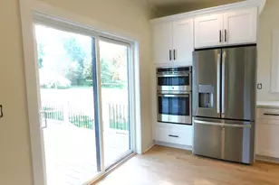 60 Mohegan Rd, Shelton, CT 06484 - Photo 7