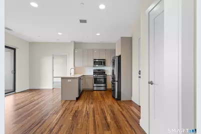 24 North Main Street #2F, West Hartford, CT 06107 - Photo 5