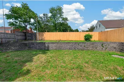 214 Burnsford Avenue, Bridgeport, CT 06606 - Photo 39