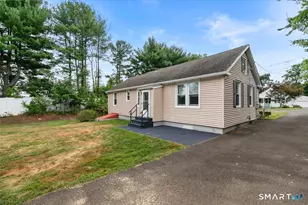 21 Green St, Trumbull, CT 06611 - Photo 27