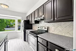 16 Braintree Ct, Suffield, CT 06078 - Photo 11