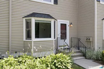 16 Braintree Court #16, Suffield, CT 06078 - Photo 3