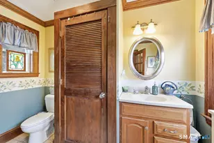 93 John St, East Haven, CT 06513 - Photo 5